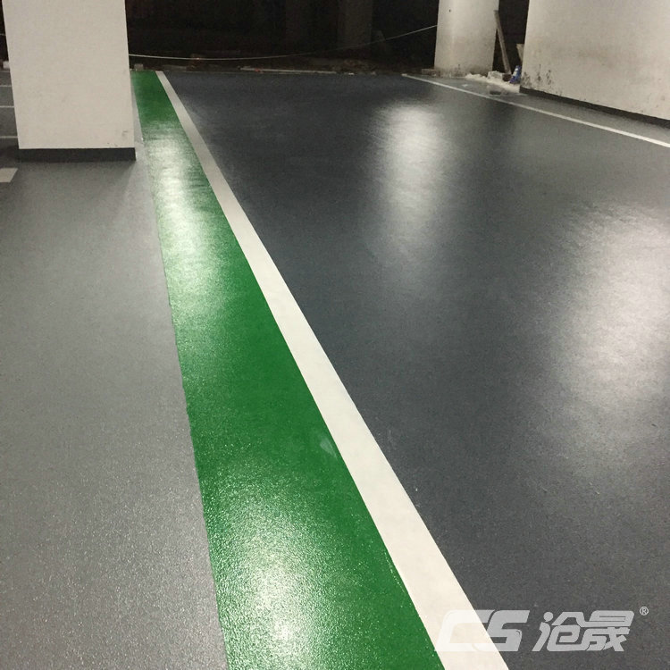自流平在環(huán)氧樹脂地坪漆施工流程中打底有何作用？